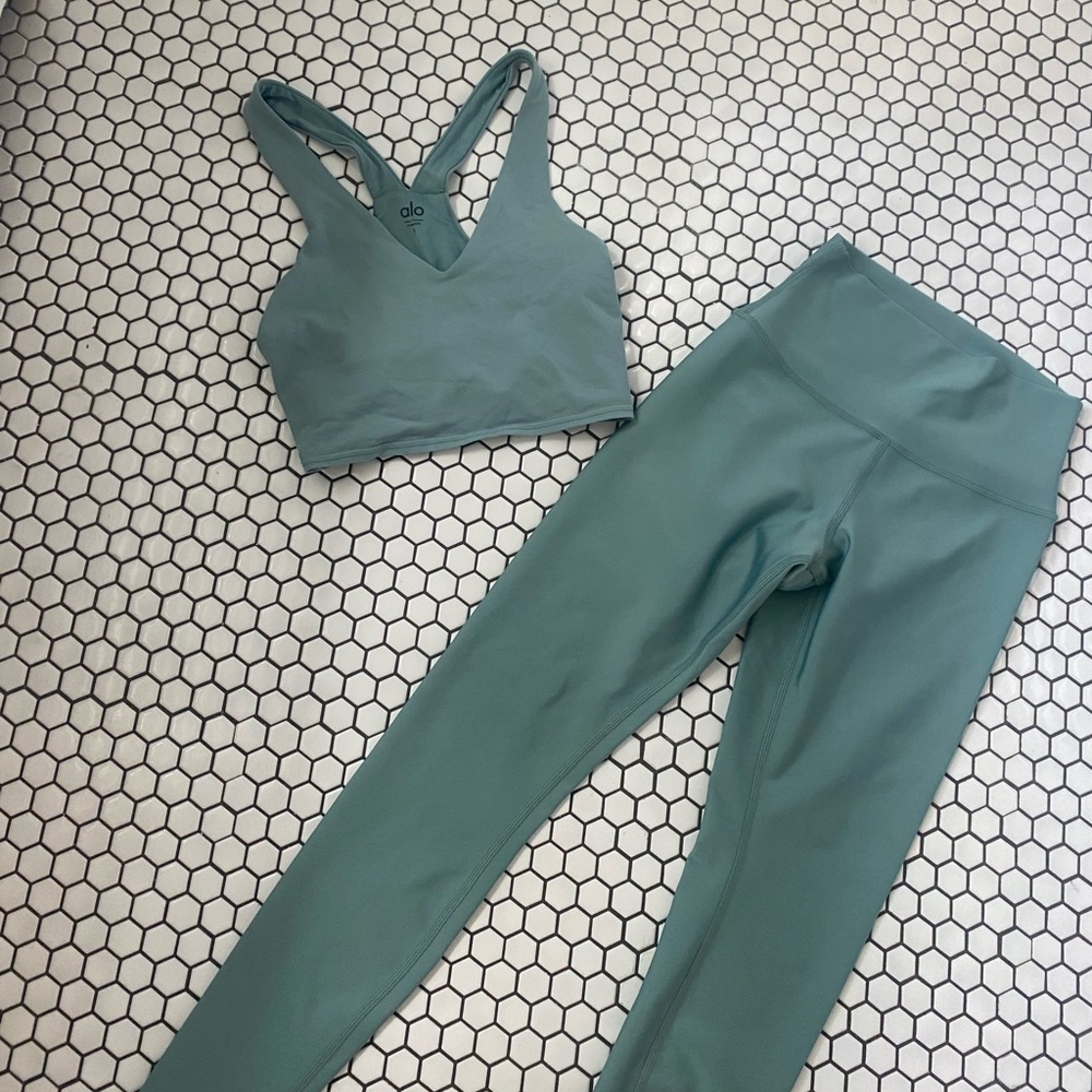 Alo light blue workout set leggings + bra top